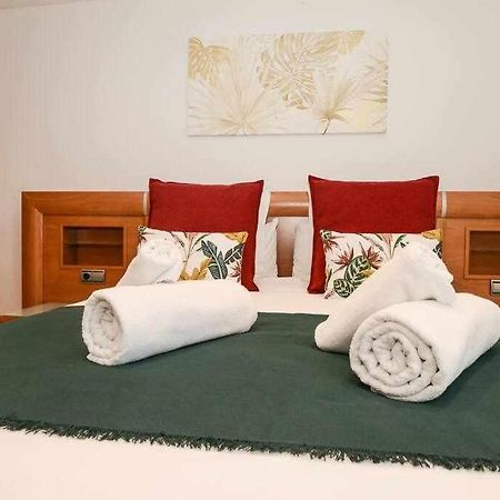 Apartament Sientete Como En Casa En Apartamento Padre Isla León Zewnętrze zdjęcie
