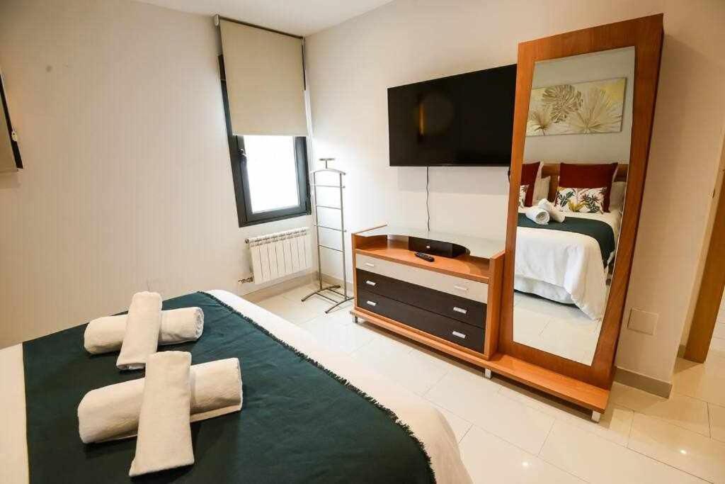 Apartament Sientete Como En Casa En Apartamento Padre Isla León Zewnętrze zdjęcie