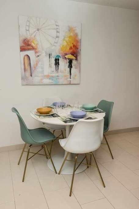 Apartament Sientete Como En Casa En Apartamento Padre Isla León Zewnętrze zdjęcie